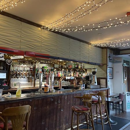The Ferry Inn Турсо Экстерьер фото